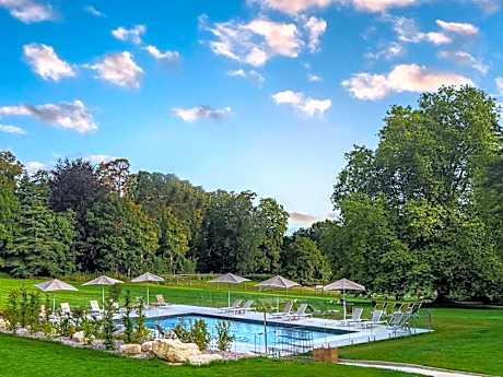 Novotel Chateau de Maffliers