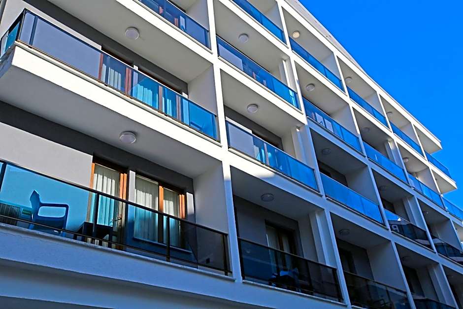 Kalevera Hotel