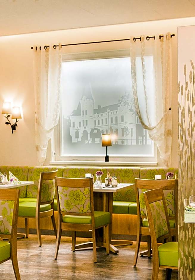 Lindenhaus Scharfe Kurve