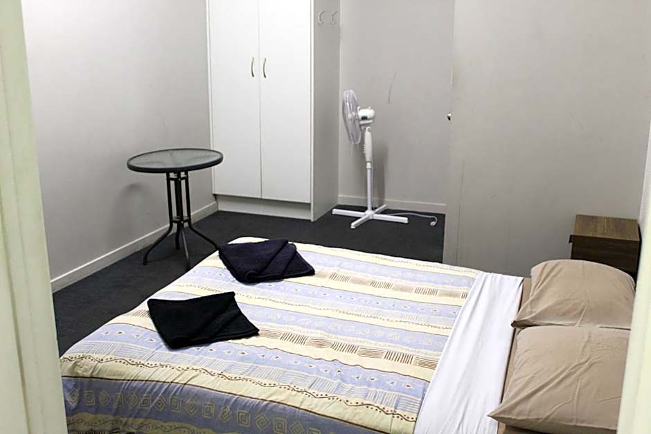 Surf 'N' Snow Backpackers Across Sky Tower