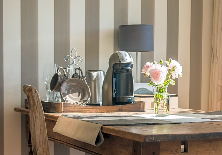 Broeks' Bed En Brood