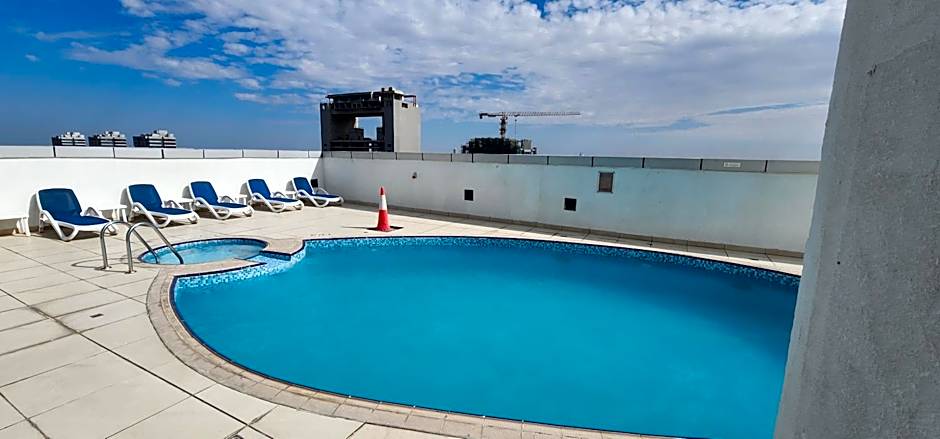 Preatoni Tower - JLT by Golden Casa