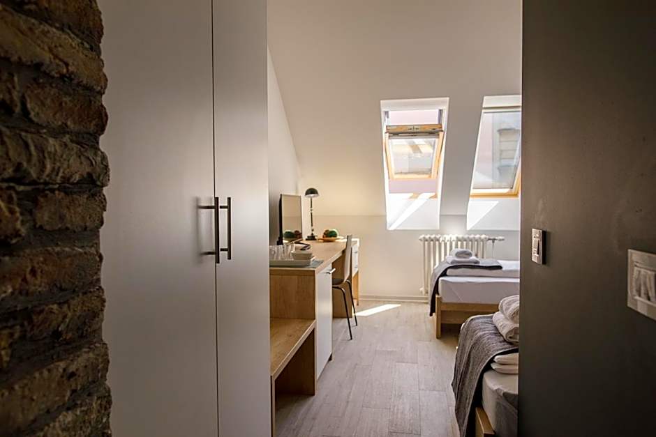 Arhiv Boutique House