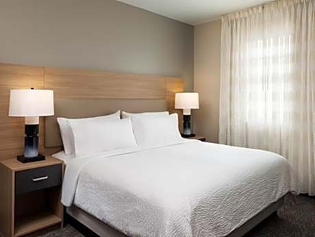 1 King 1 Queen Two Bedroom Suite