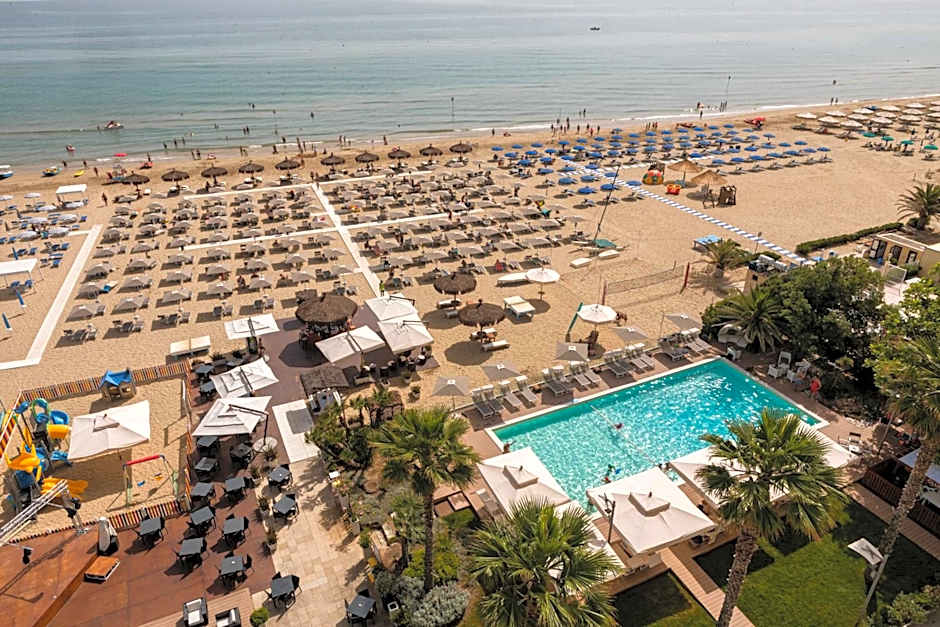 Abruzzo Marina Hotel - Family & Beach Resort