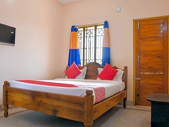 Goroomgo Caroline Homestay Bhubaneswar