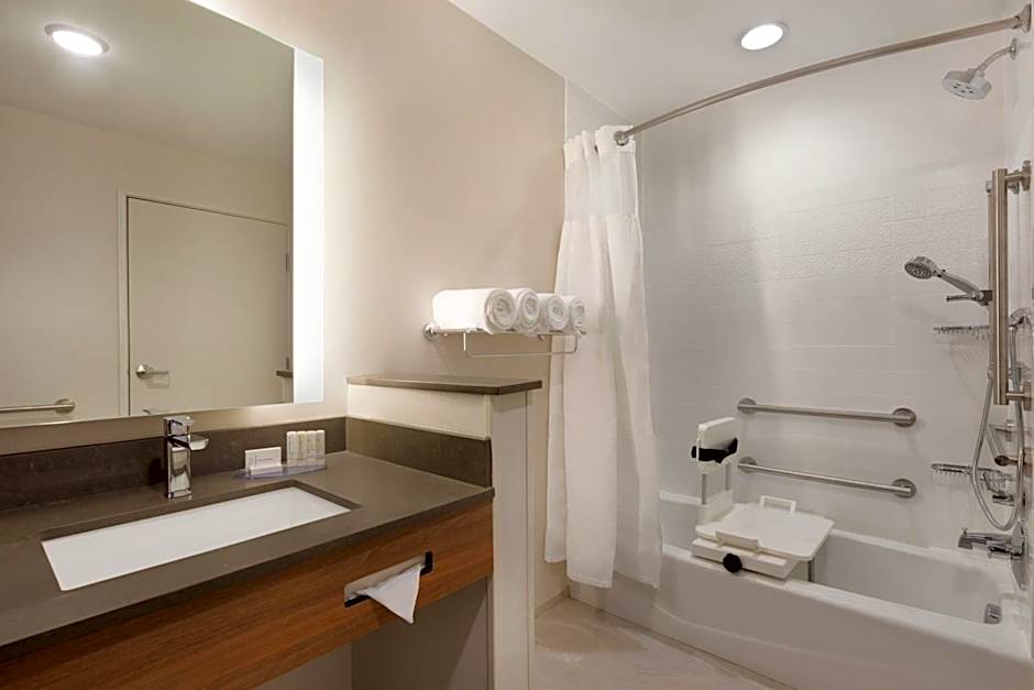 Fairfield Inn & Suites by Marriott Boulder Longmont