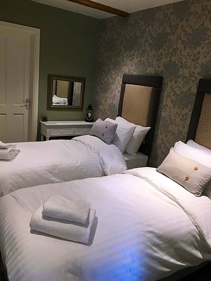 Greyhound Inn Wilton