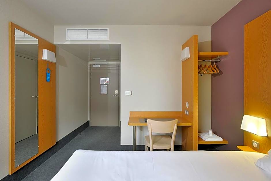B&B HOTEL Lyon Caluire Cité Internationale