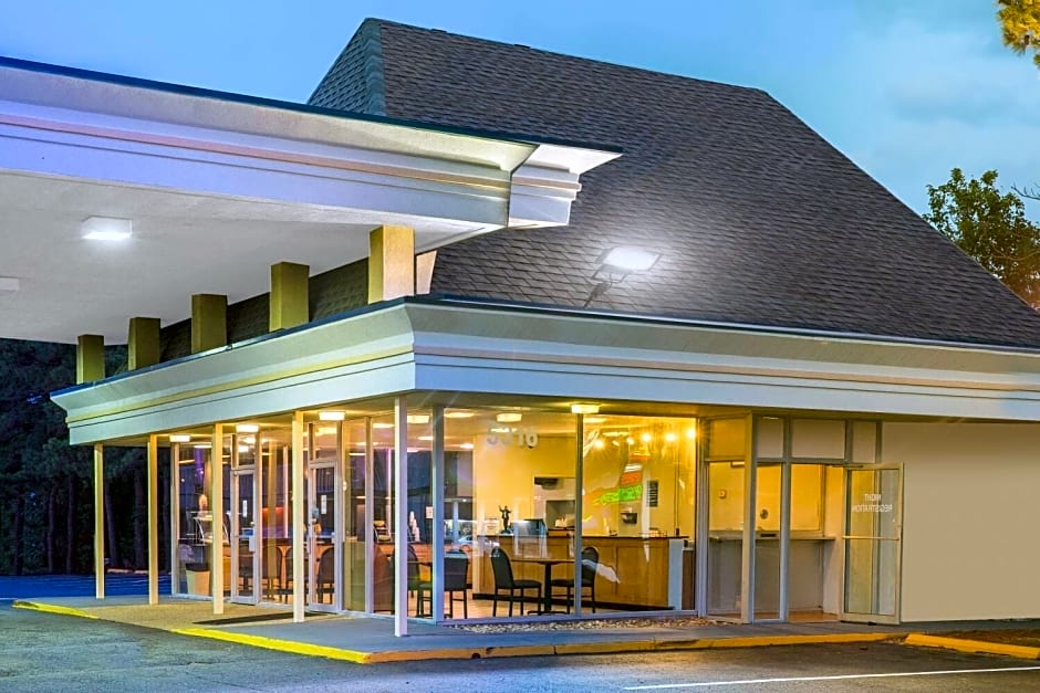 Garden Inn