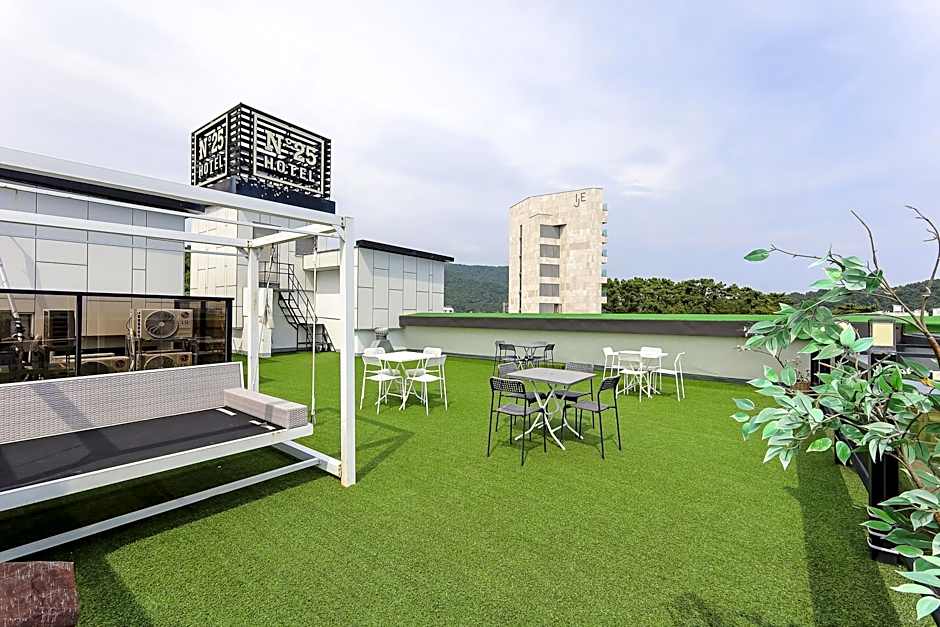 No.25 hotel  Gijangyeonhwari