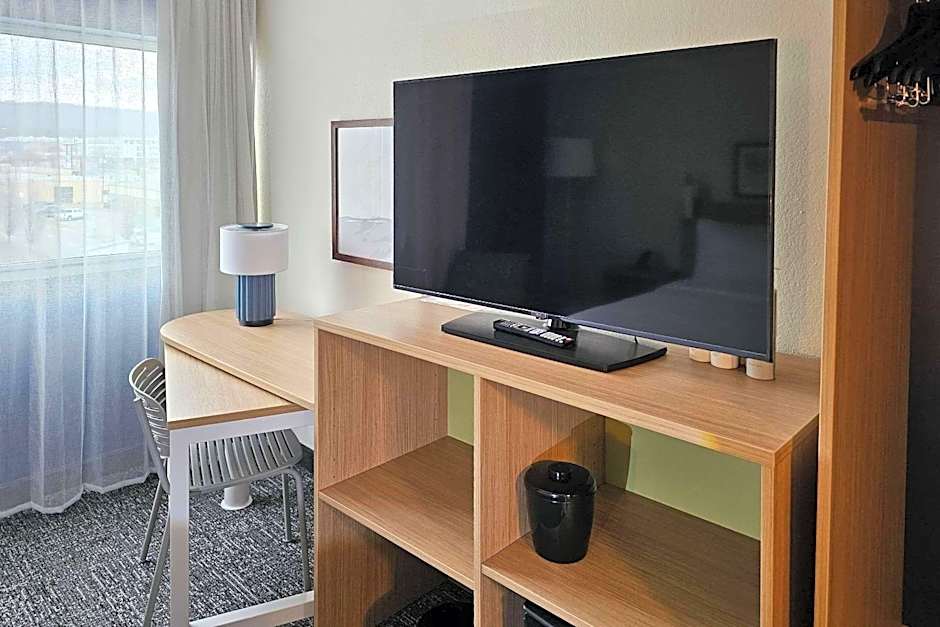 District 3 Hotel, Ascend Hotel Collection