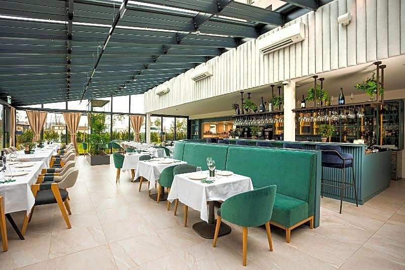 AARDO - kind of a hotel by Swiss Star