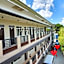 Felicidad Resto and Pension House