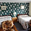 Hipwell's Motel
