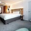 Holiday Inn London - Heathrow M4Jct.4 By IHG