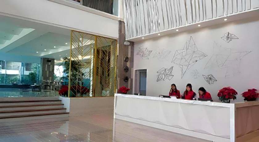 Travelite Hotel Legarda