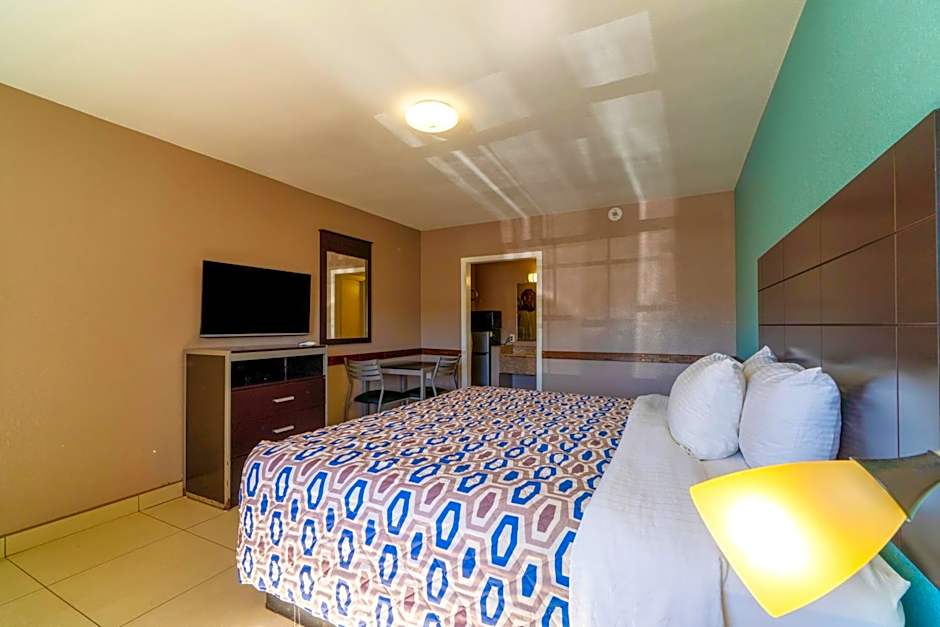 Woodfield Inn & Suites Hotel O, Yoakum TX 111