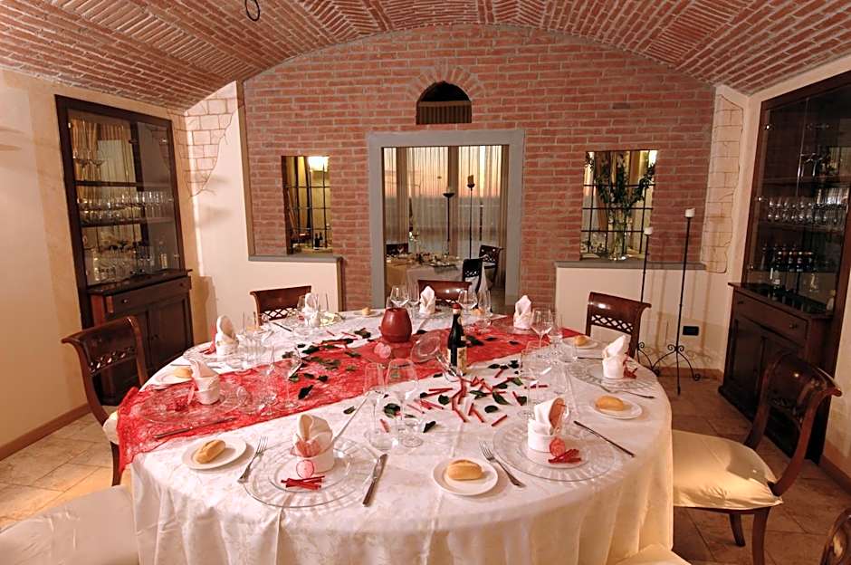 Hotel Fontana Santa