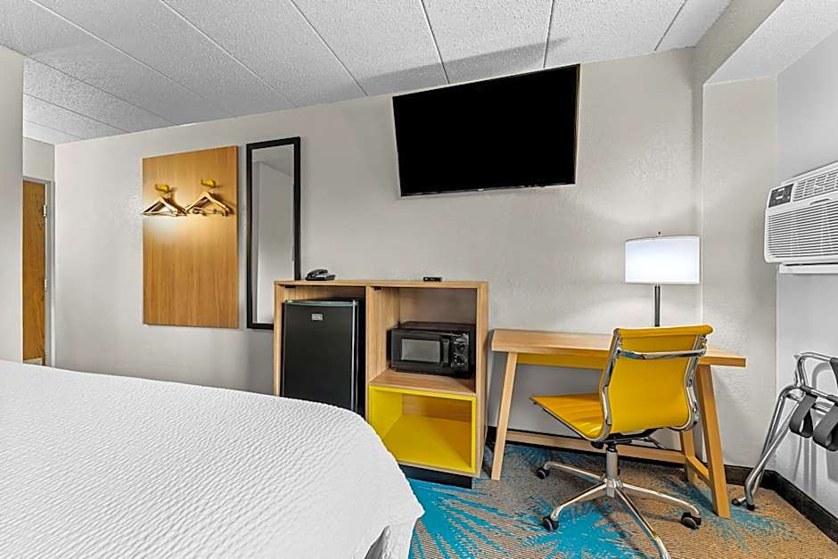 Days Inn by Wyndham Sioux Falls