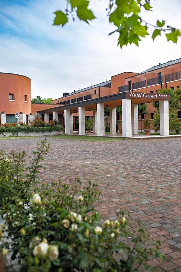 Hotel Crystal