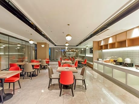 Borrman Hotel Pengshui Binjiang Road