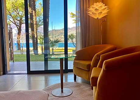 Superior Double or Twin Room with Lake View