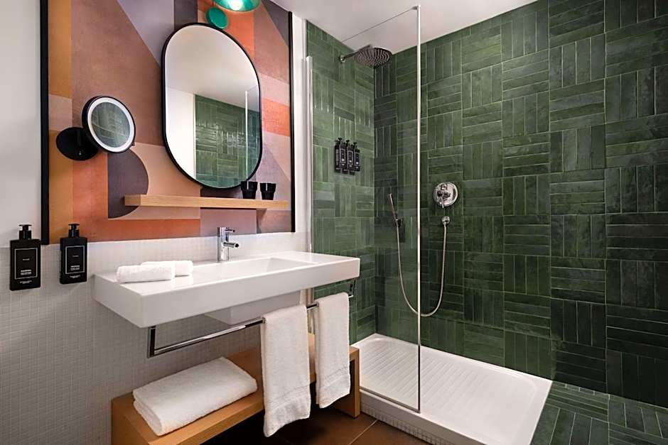 Spring House Hotel Rome Vatican, Tapestry Collection Hilton