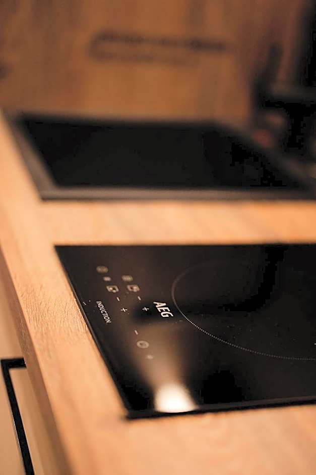 LH Suites Aparthotel - NEW since 2025