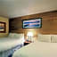 Postmarc Hotel and Spa Suites