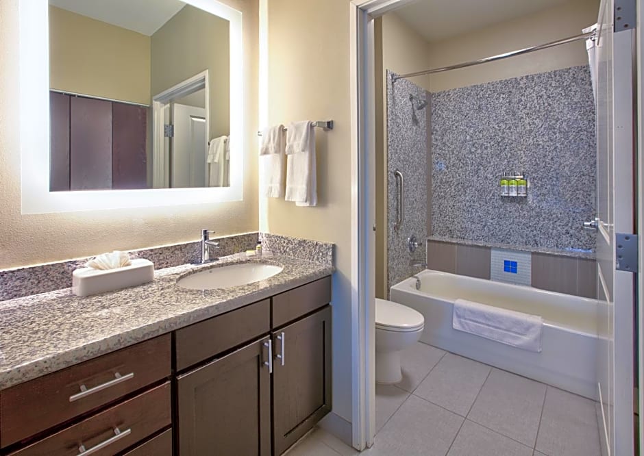 Staybridge Suites Plano