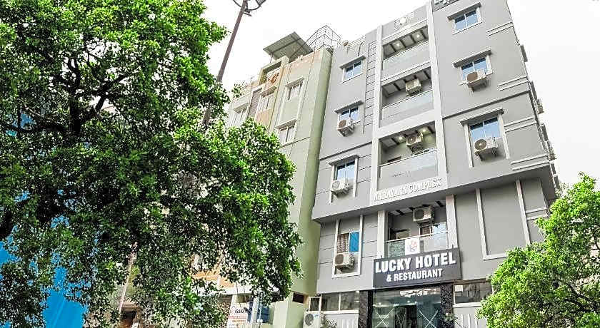 Lucky Hotels by OYO Rooms – Hyderabad, 