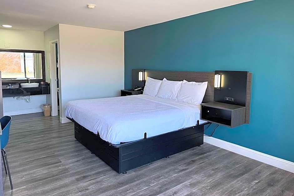 Rodeway Inn West Memphis