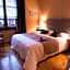 Le Gouverneur Hotel