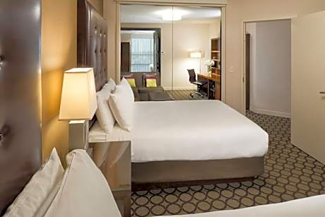 Two-Bedroom King Suite