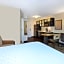 Candlewood Suites Polaris