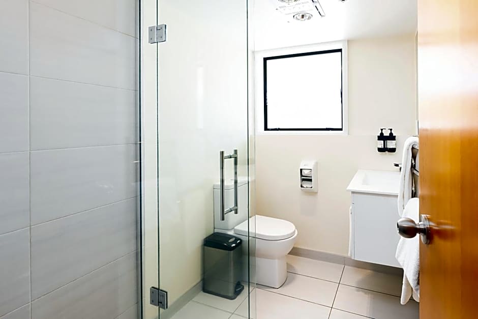 Airport Gateway Motor Lodge