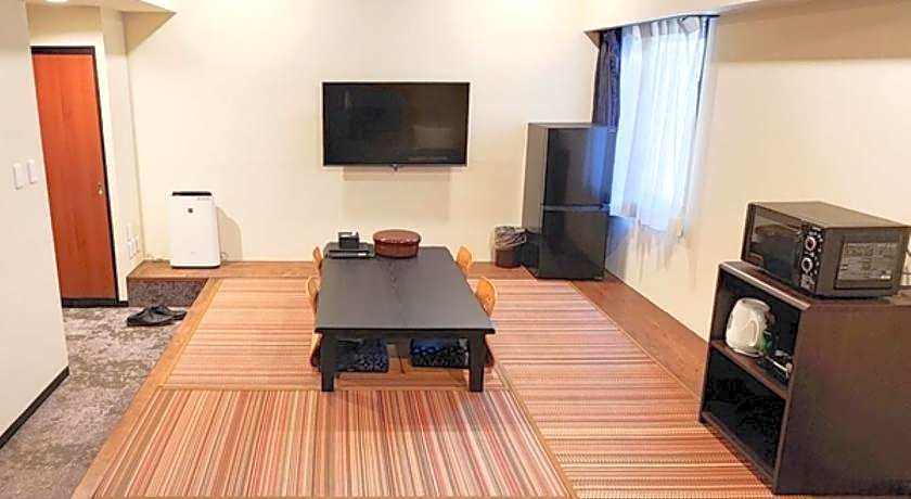Hotel Livemax Yokohama Tsurumi