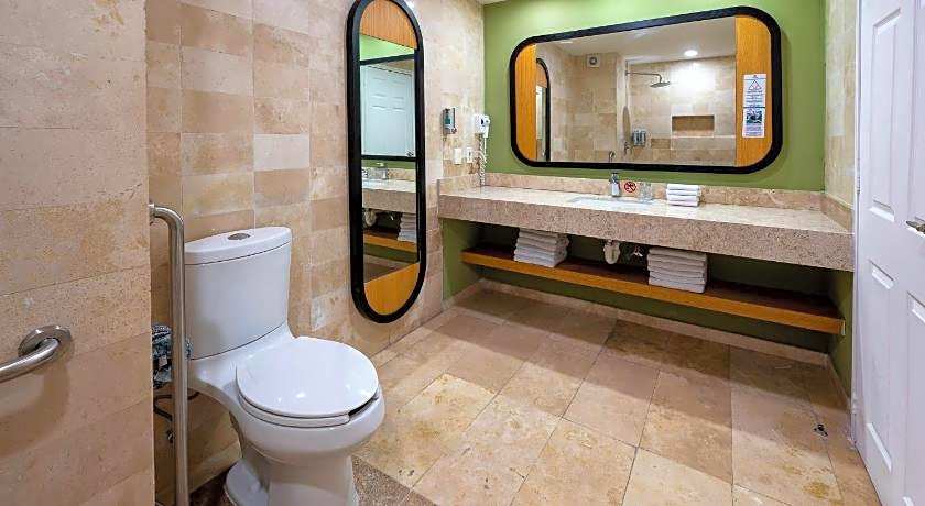 Viva Azteca by Wyndham, A Trademark All Inclusive Resort