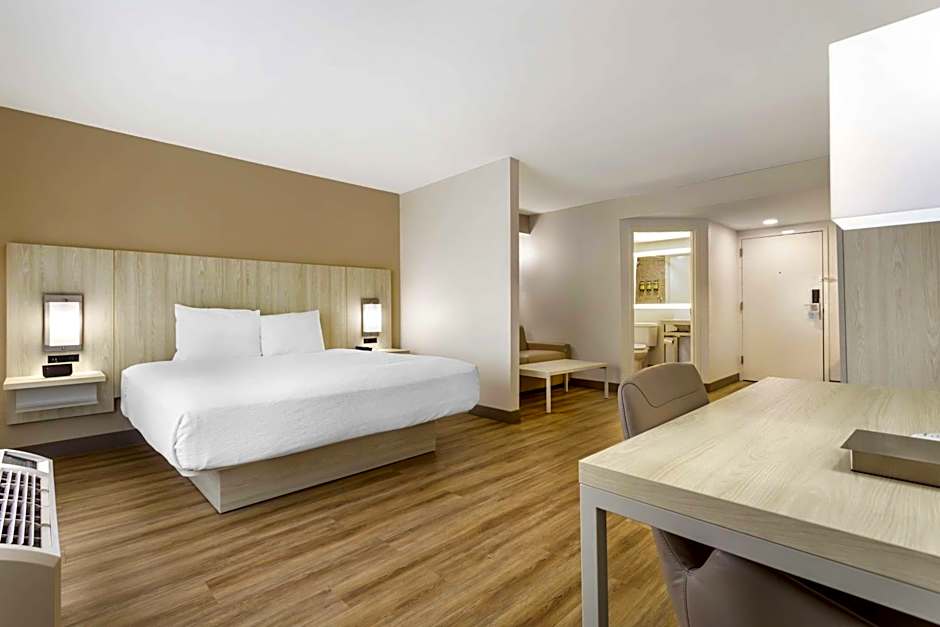 Best Western Plus Sugar Land/Stafford