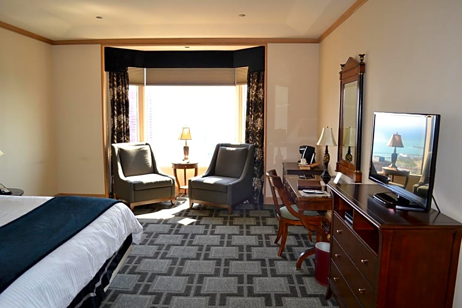 The Buckingham Hotel