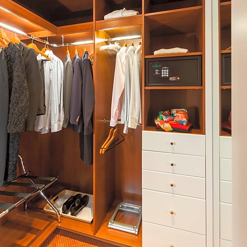 Relais & Chateaux Bulow Palais