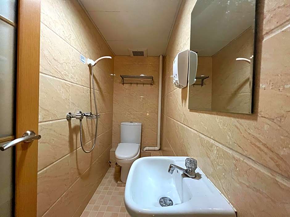 Lee Garden Guest House