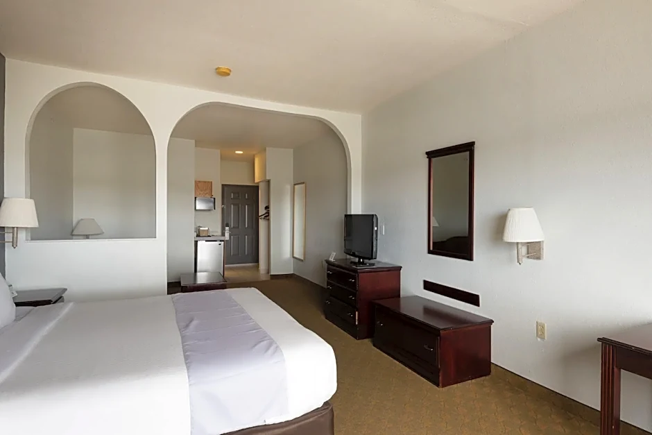 Baymont by Wyndham Houston TX