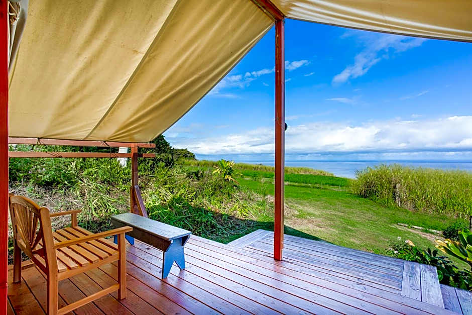 Waipi'o Lodge