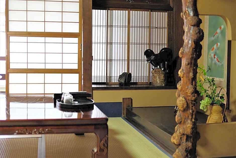 National important Cultural Ryokan TOSHIHARU
