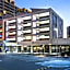 Link Portside Wharf Apartment Hotel