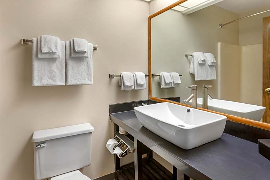 Quality Inn & Suites Fillmore I-15