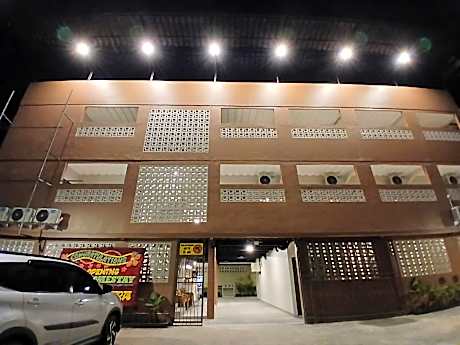 Aquila Family Homestay