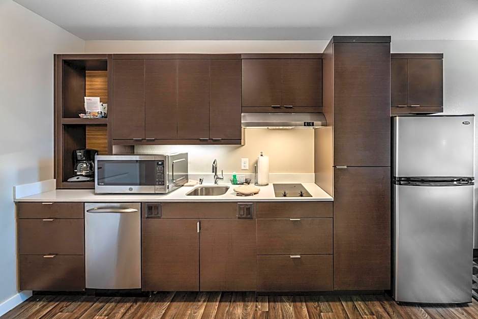 TownePlace Suites by Marriott Milwaukee Oak Creek